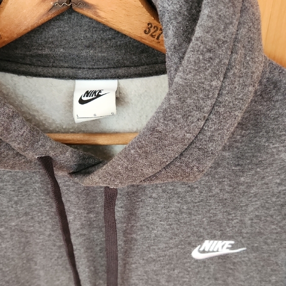 Nike Charcoal Men's Hoodie - Picture 2 of 3